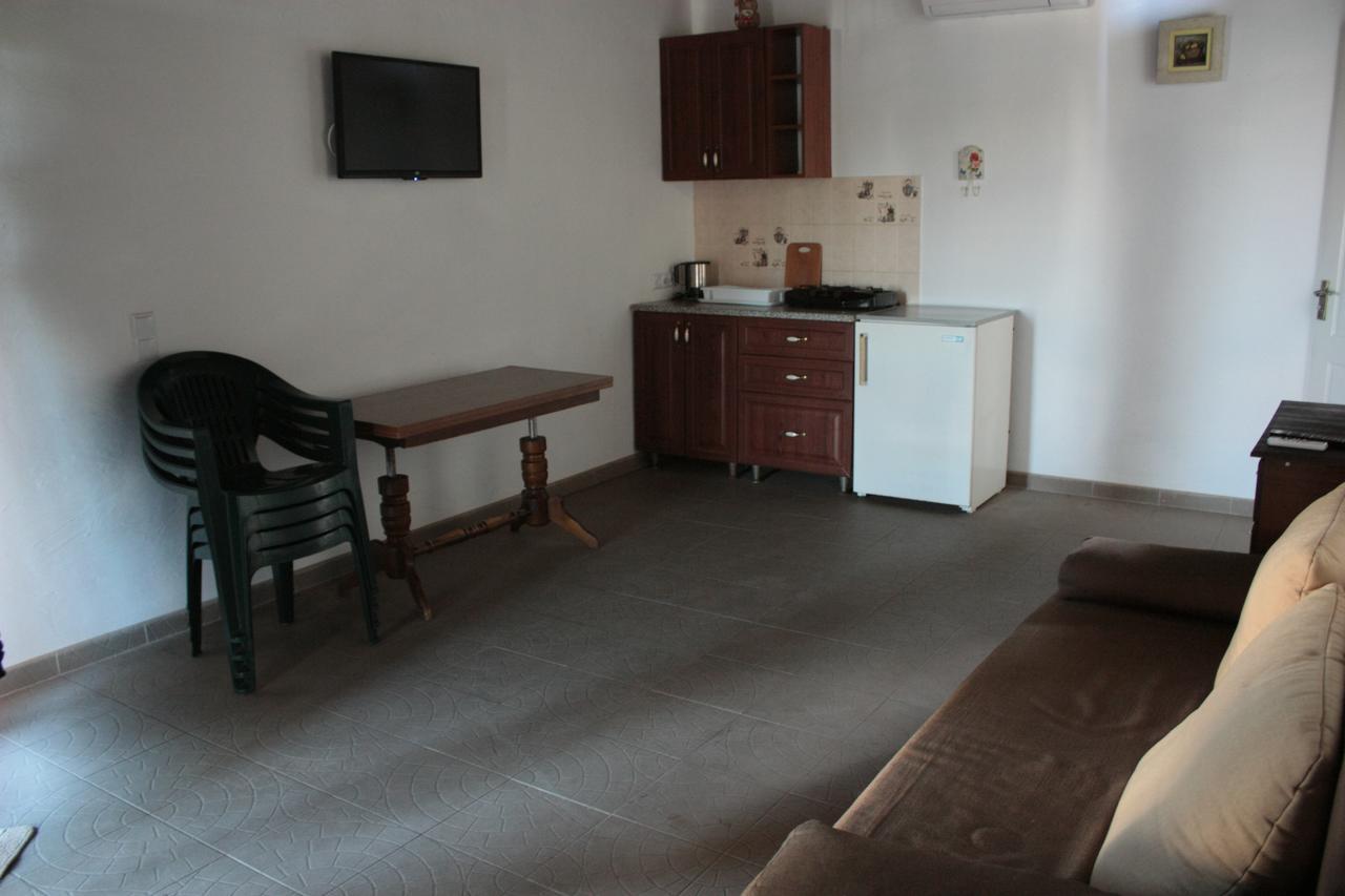 Akvitaniya Mini-Hotel Zatoka Esterno foto
